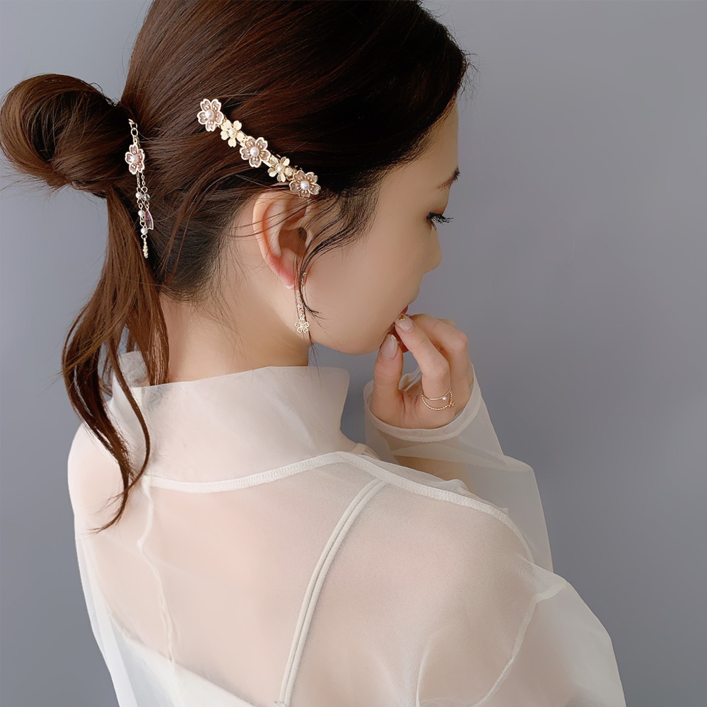 V-548) 桜モチーフバレッタ | ビーズ・パーツなどのハンドメイドパーツ