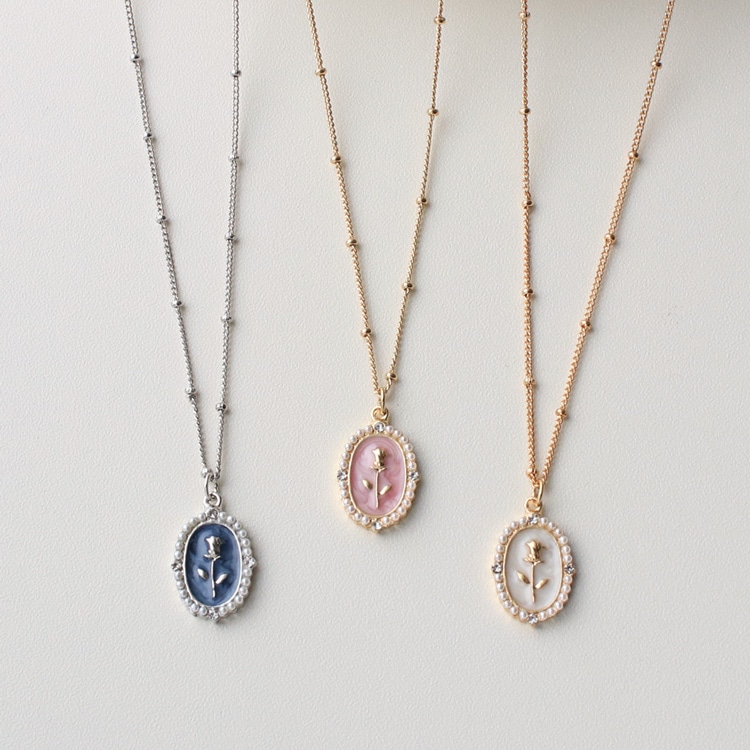 N-365) ハーフビジューハートネックレス / キュービックジルコニア