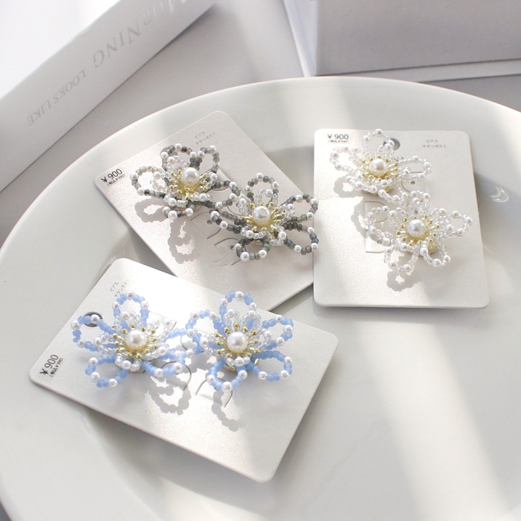 P-1085) ビーズフラワーチタンピアス | ビーズ・パーツなどの