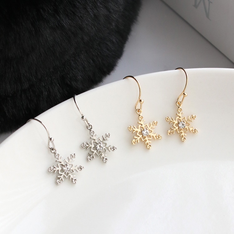 P-1168) スノークリスタルフックピアス | ビーズ・パーツなどの