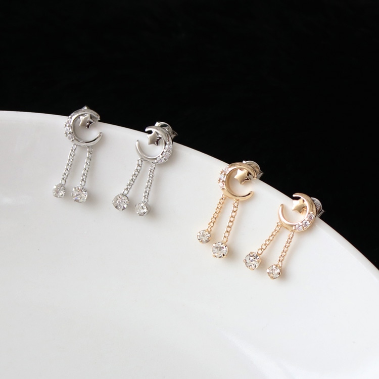 P-1180) クレセントムーンチタンピアス | ビーズ・パーツなどの 