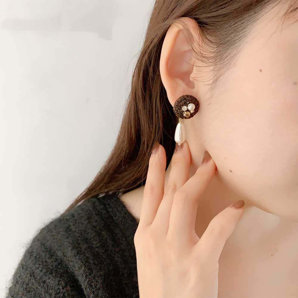P-746) ビジュークラシックドロップチタンピアス | ビーズ・パーツなど 