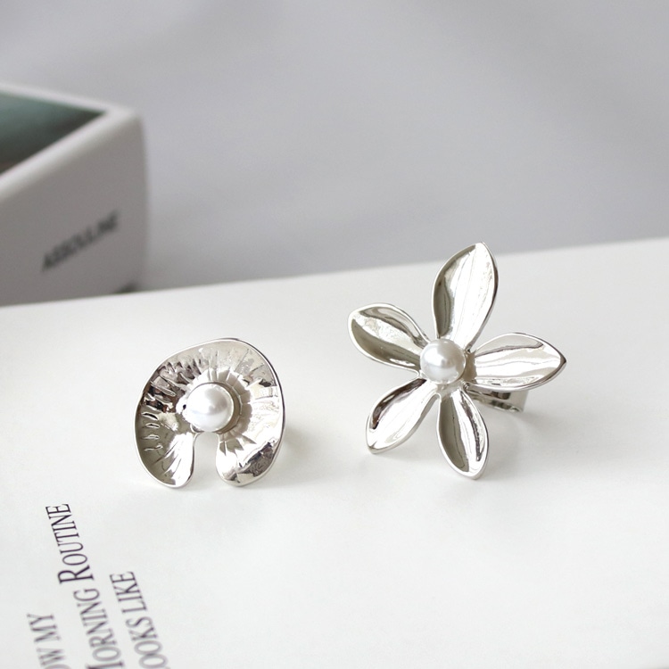 R-468) メタルフラワーリング | ビーズ・パーツなどのハンドメイド