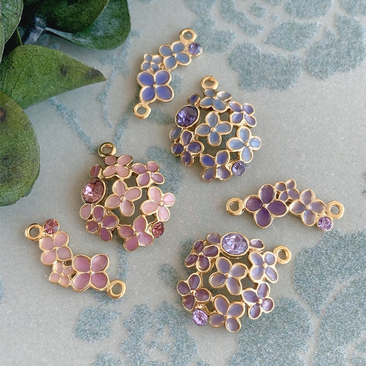 チャーム（つなぎパーツ）紫陽花 / PU・G5 ｜アクセサリーチャーム