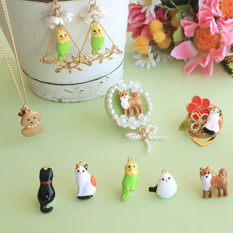 チャーム / 三毛猫 / MA・G5 | ビーズ・パーツなどのハンドメイド