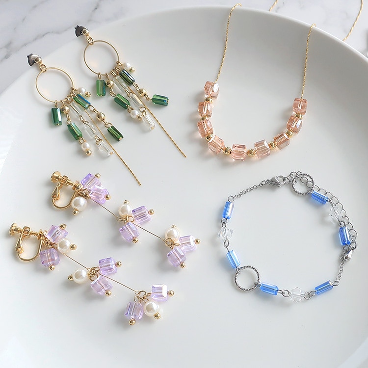 ガラスビーズ スクエアカット PK 約6mm｜ガラス素材・アクセサリー