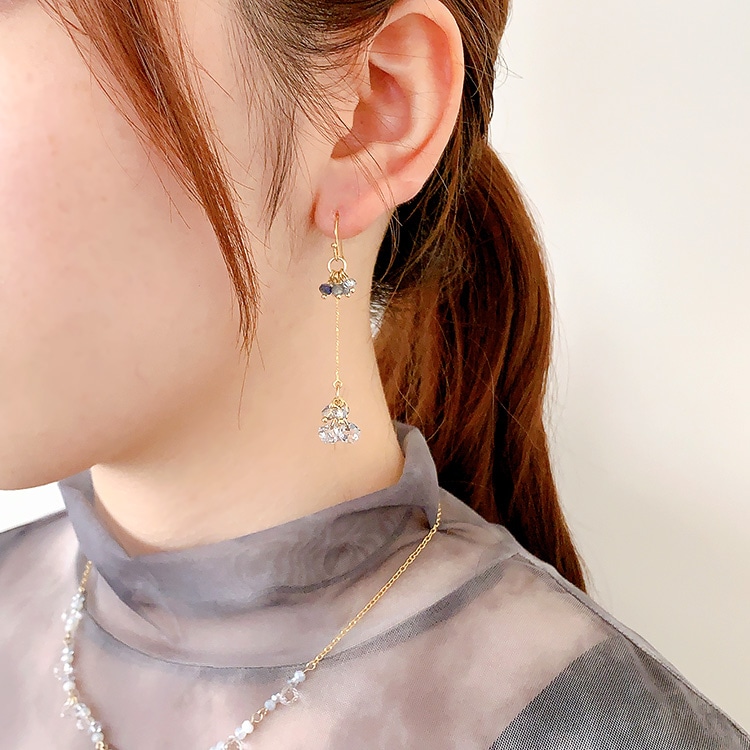 カットガラスしずくネックレスとシャンデリアピアス | ビーズ・パーツ